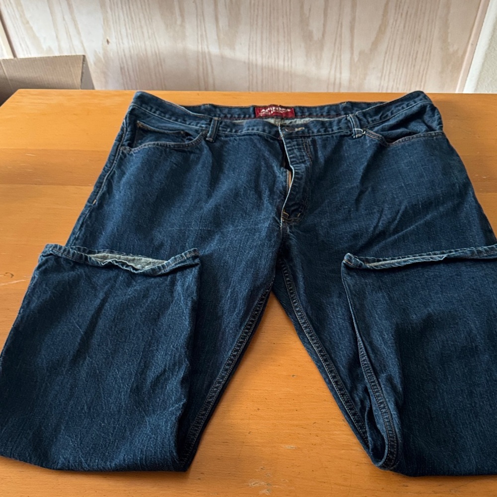 Arizona Jean Company Men's Deep Indigo Relaxed Jeans